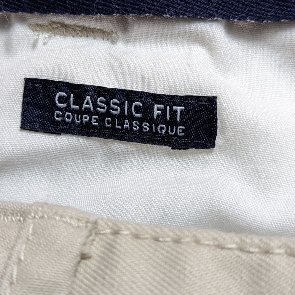 TOMMY HILFIGER Classic Fit Cotton Twill Cargo Shorts Khaki Size 38 - Picture 3 of 15